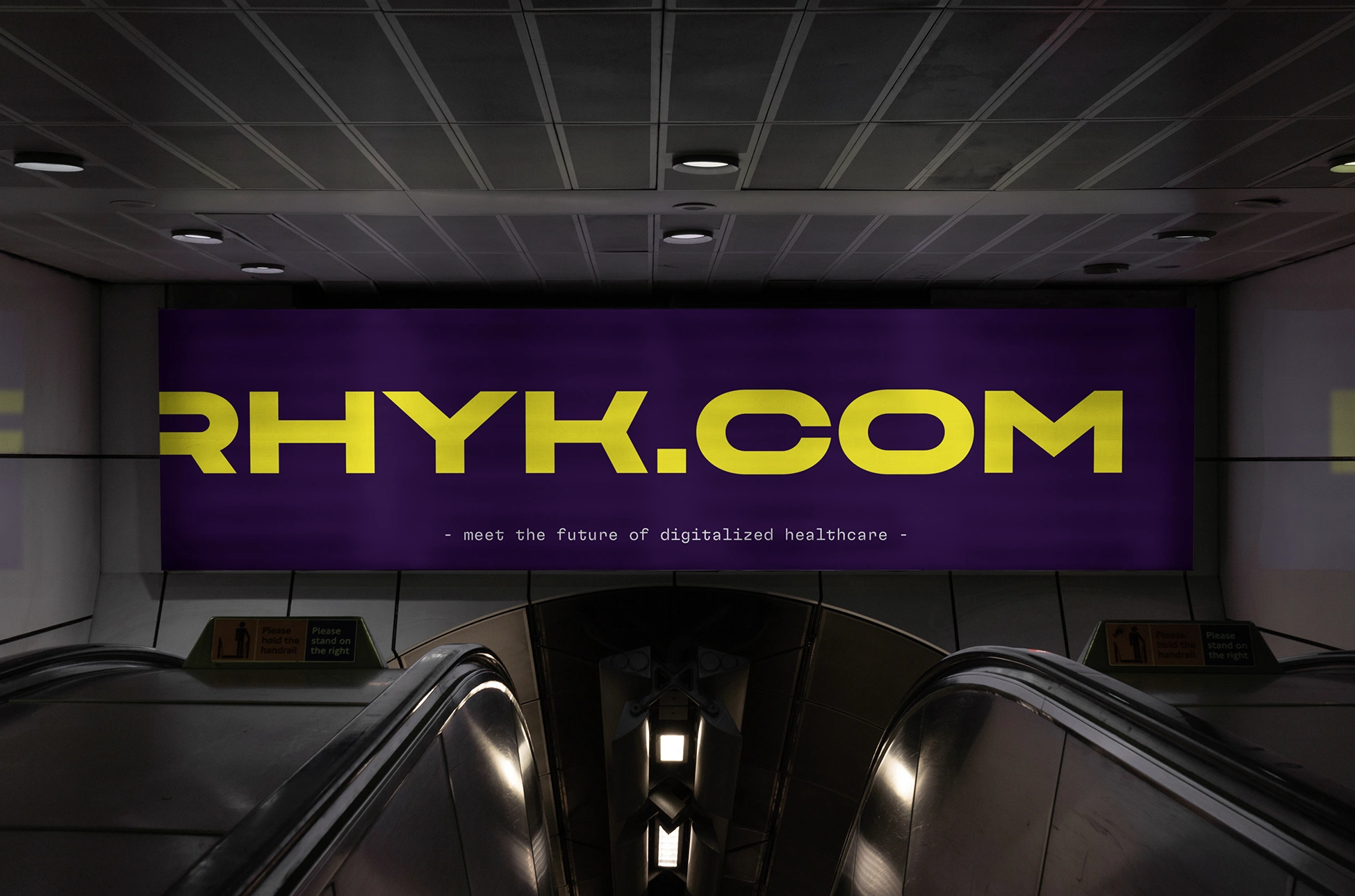 1300×860-rhyk-website-macbook-rolltreppe-2